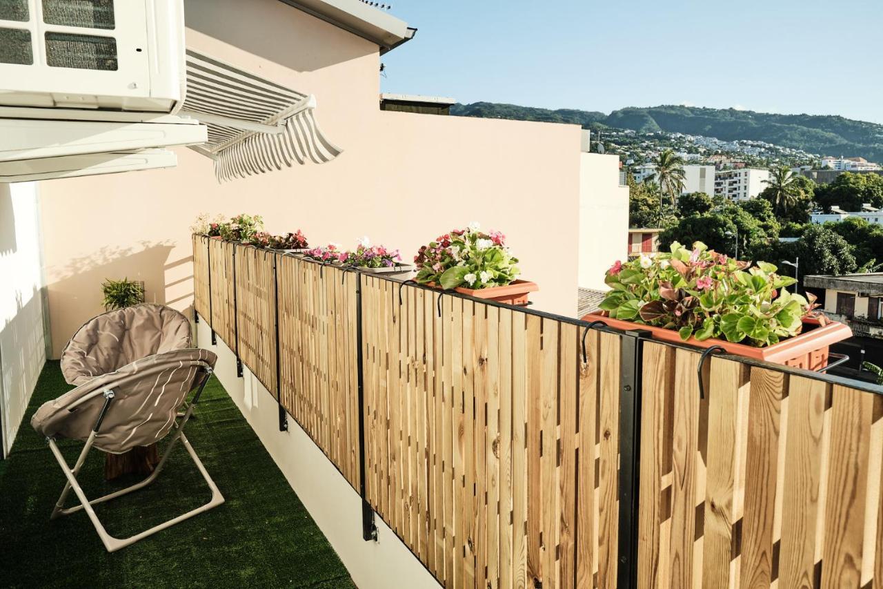 Appart'Eden : Vue Panoramique Sur Saint-Denis Sainte-Clotilde Exterior foto