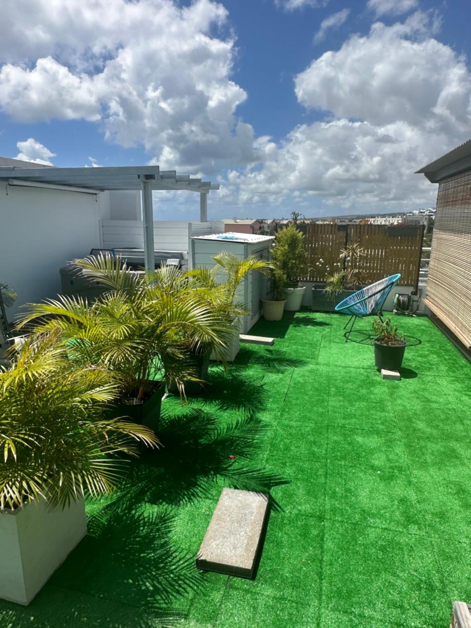 Appart'Eden : Vue Panoramique Sur Saint-Denis Sainte-Clotilde Exterior foto